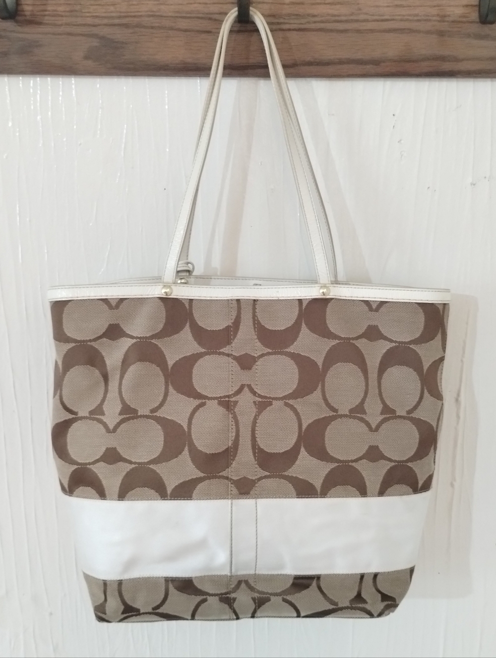 Coach Special Edition Signature Canvas Tote in Brown and Cream - Picture 3 of 9